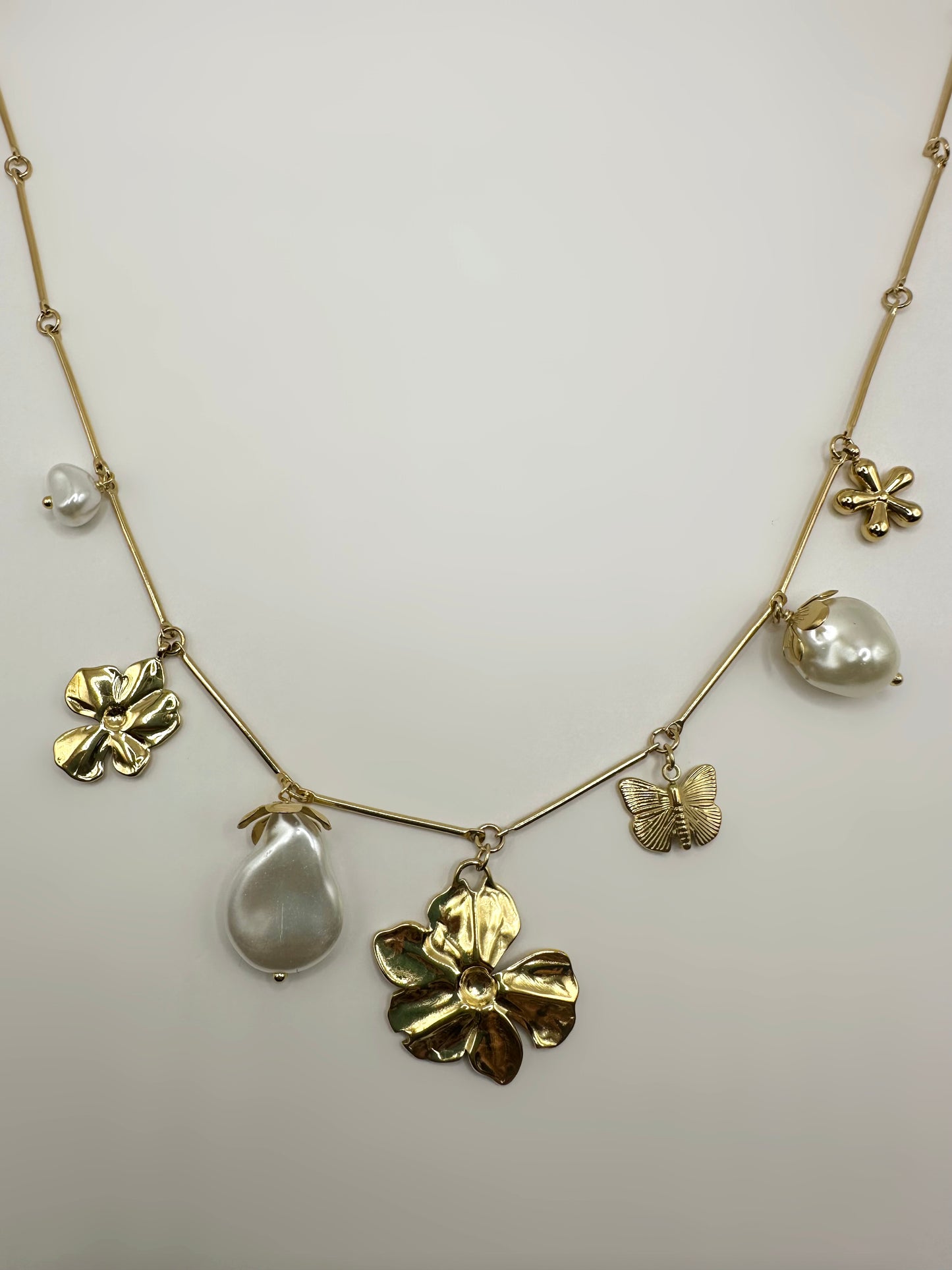 Collier "Camélia "